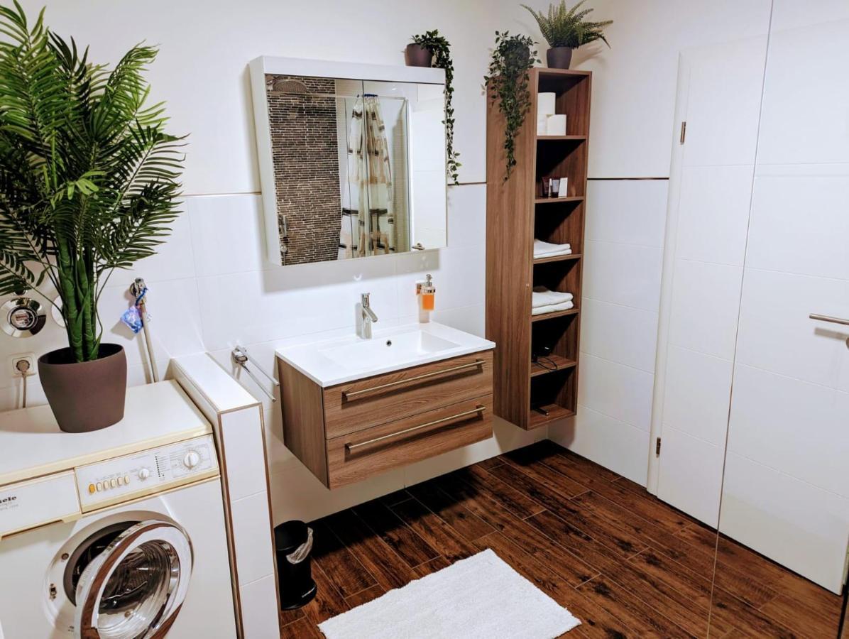 Ferienwohnung Jobst - Ruhig Mit Blick Ins Gruene Nittenau Extérieur photo